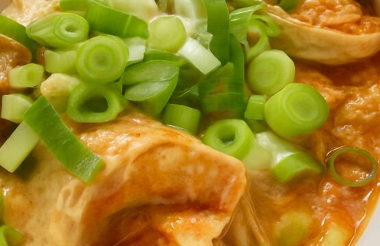 Low-Carb Green & Red Chicken Enchilada Casserole
